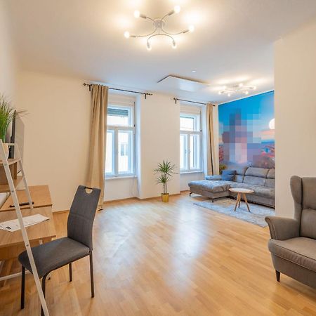 M&O Apartment, Zentral In Innenstadt-& Bahnhofsnaehe - Parkgarage Graz Kültér fotó