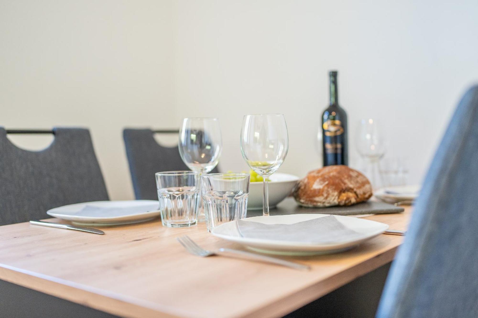 M&O Apartment, Zentral In Innenstadt-& Bahnhofsnaehe - Parkgarage Graz Kültér fotó